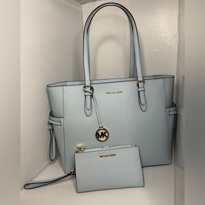 Michael Kors Gilly Tote and Matching Jet Set Double Zip Wristlet